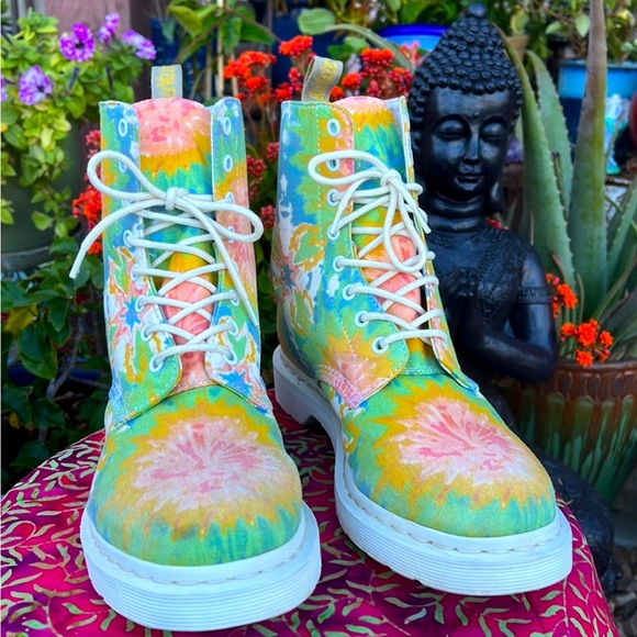 Dr. Martens Retro Tie Dye Colorful Boho Floral Canvas Vegan Boots - Picture 7 of 14